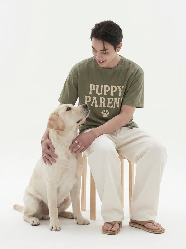 Puppy Parent T-Shirt – Lifestyle Photo