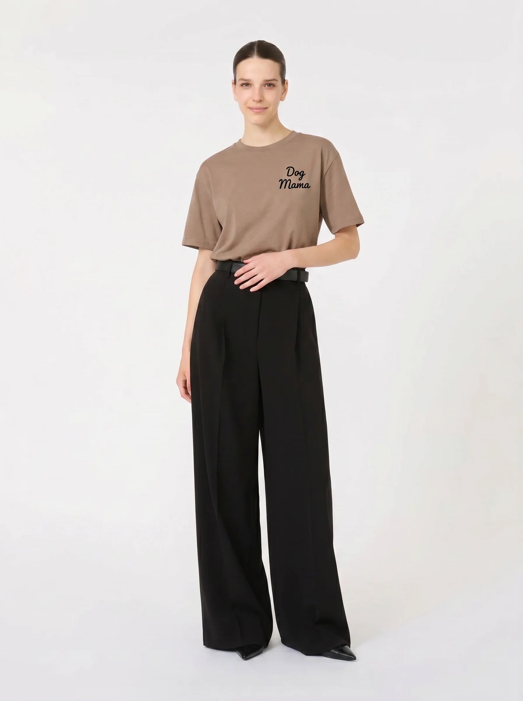 Dog Mama Classic T-Shirt in Brown Savana